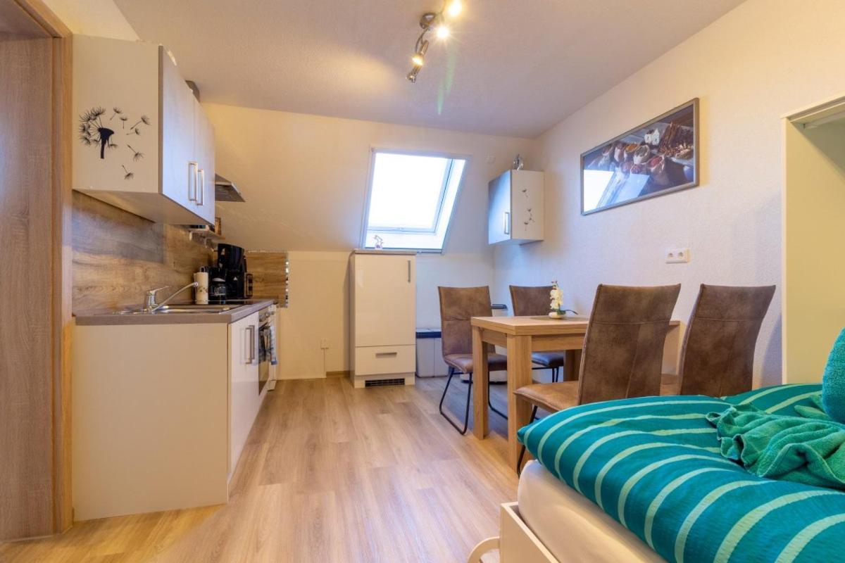 Efosa Appartement *