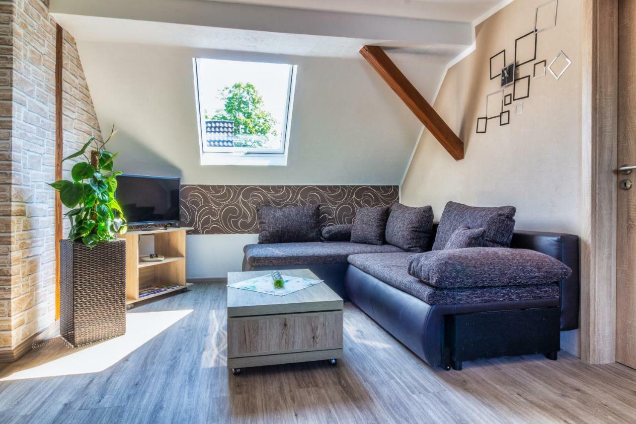 Appartement Efosa *